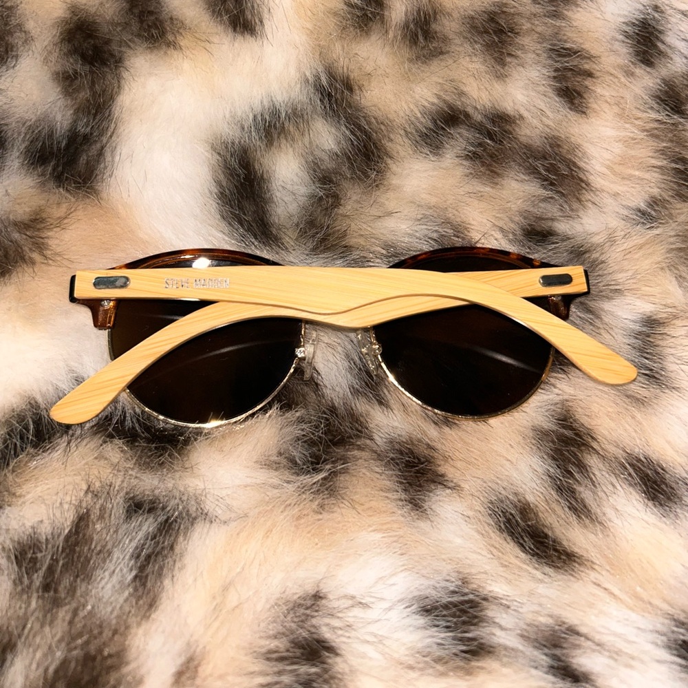 Steve Madden Tortoise Bamboo Sunglasses Brown Lenses -Used Condition- - Picture 3 of 7